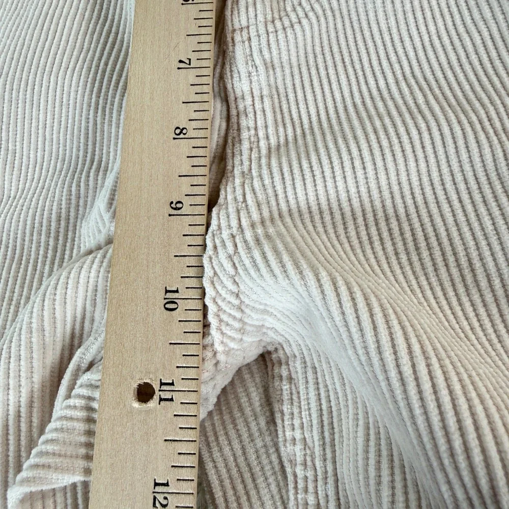 BDG Urban Outfitters Mom High Rise Corduroy Pants Light‎ Pink Size 26 Retro Chic - Picture 11 of 15